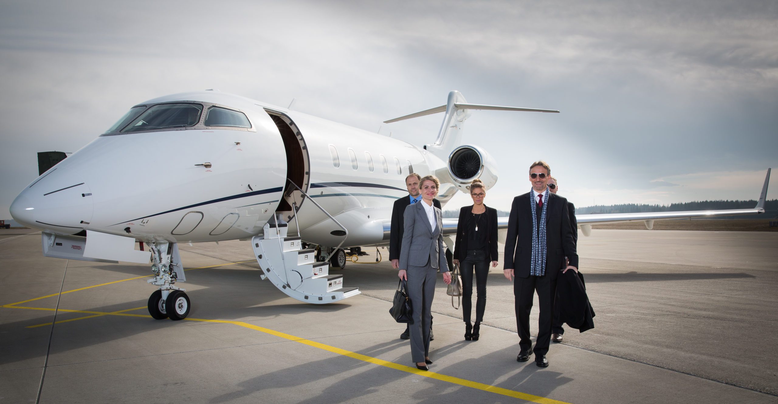 luxury-airport-service-Amsterdam