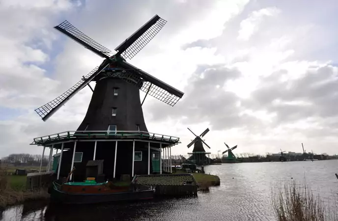 private-tour-amsterdam-windmill