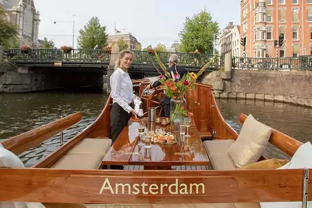 private-dinner-cruise-amsterdam-2