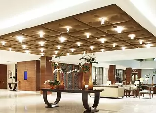 luxury-lobby-hotel-amsterdam-1