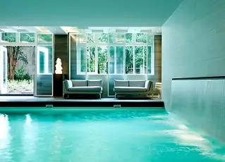 luxury-swimmingpool-amsterdam-1